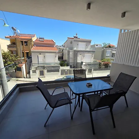 Sunny Corner - Mavridis Bros * Néa Péramos